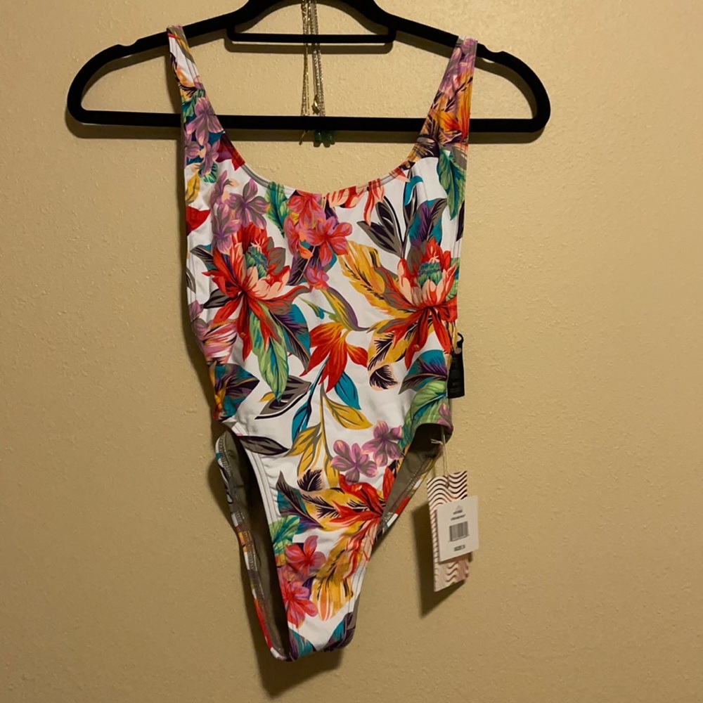 Kikirio COCO BEACH CATE HIGH LEG ONE PIECE